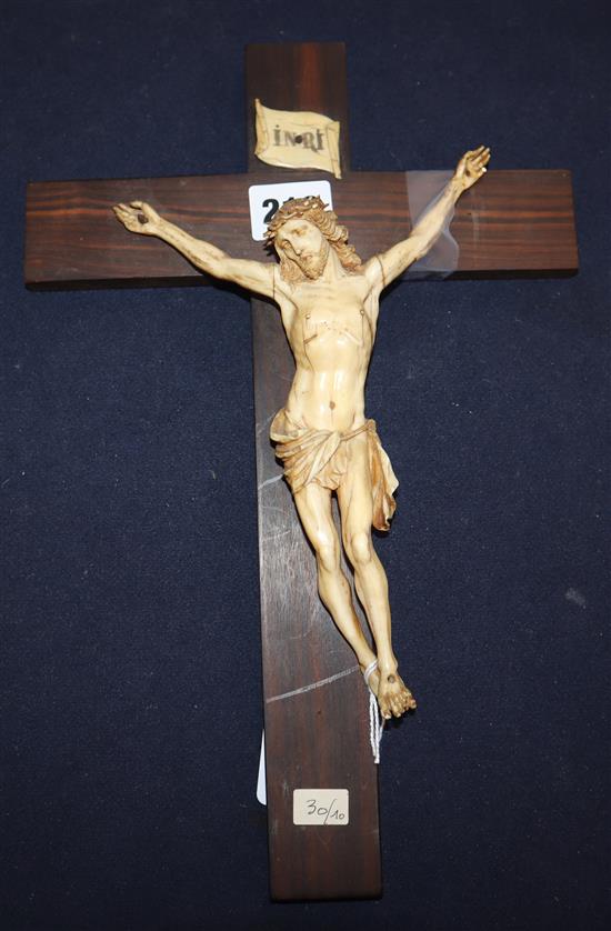 A 19th century carved ivory crucifix length 32cm